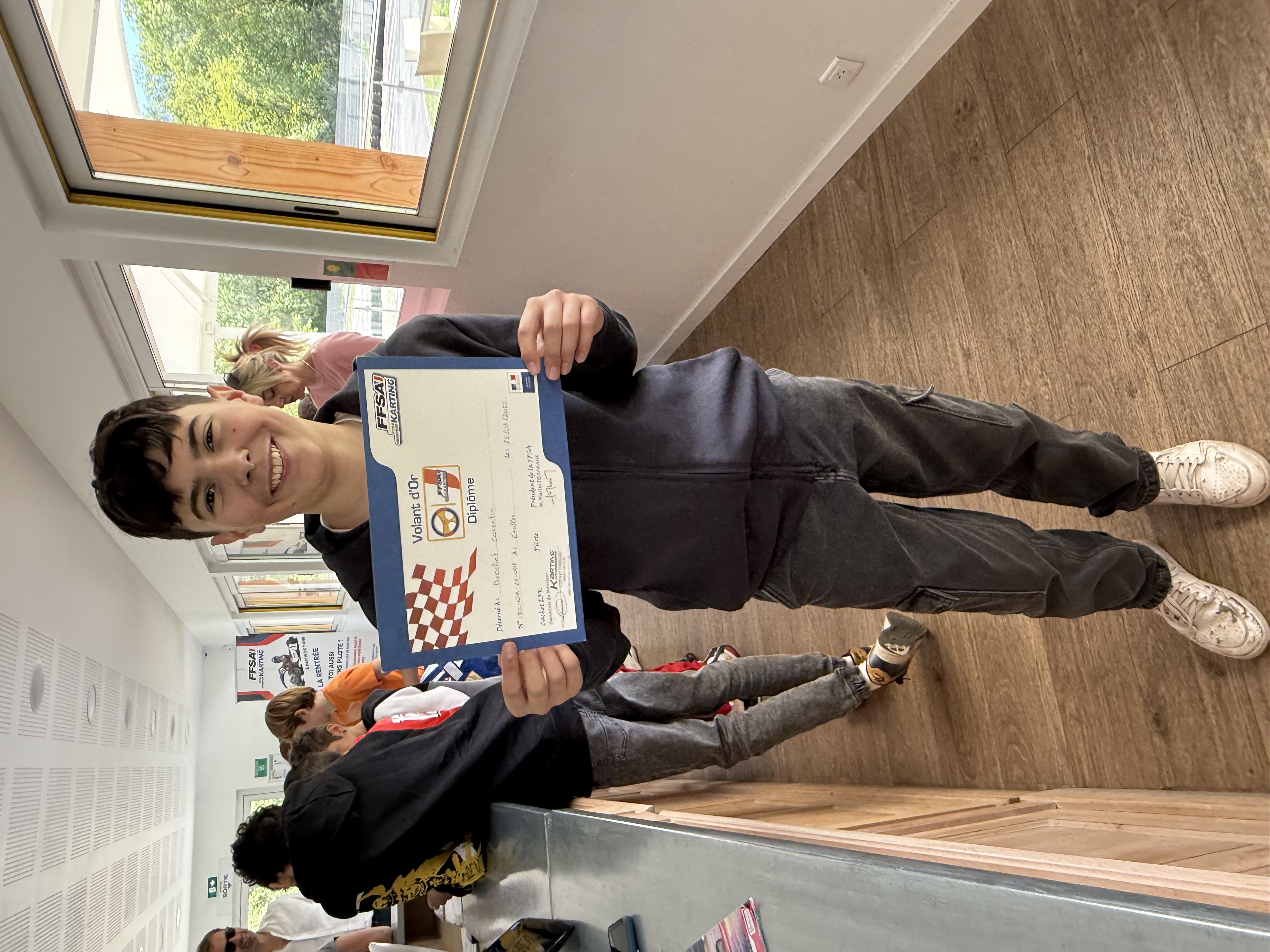 Corentin avec son diplôme